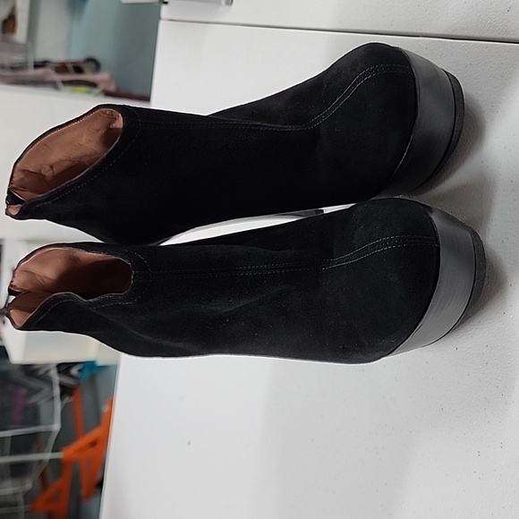 Pura Lopez Booties - Picture 5 of 7